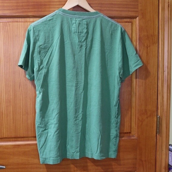 LOGG by H&M Green Graphic T-shirt – Nyack Fishing Design Medium - Picture 6 of 9